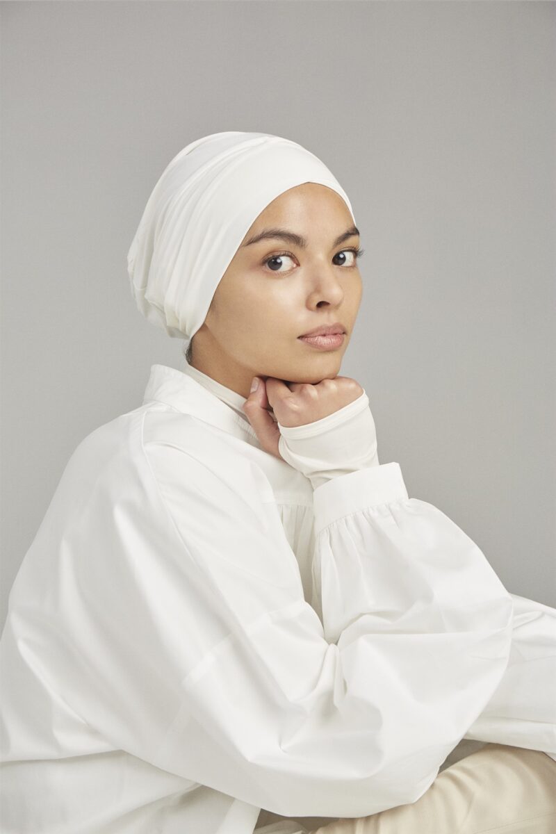 ALANYA SPORTS HALF CAP UNDERSCARF – Arumn