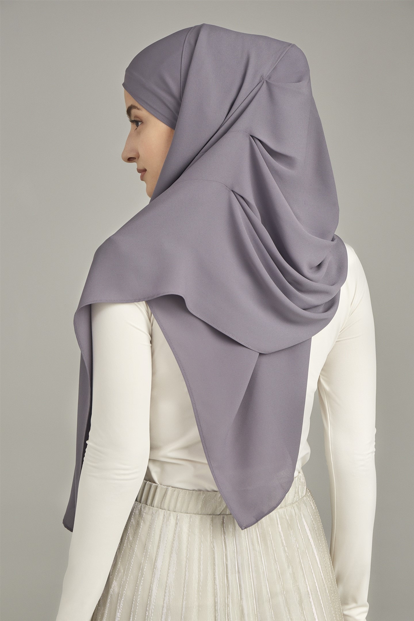 ORIKAMI BOX-PLEATED SCARF SLATE 4