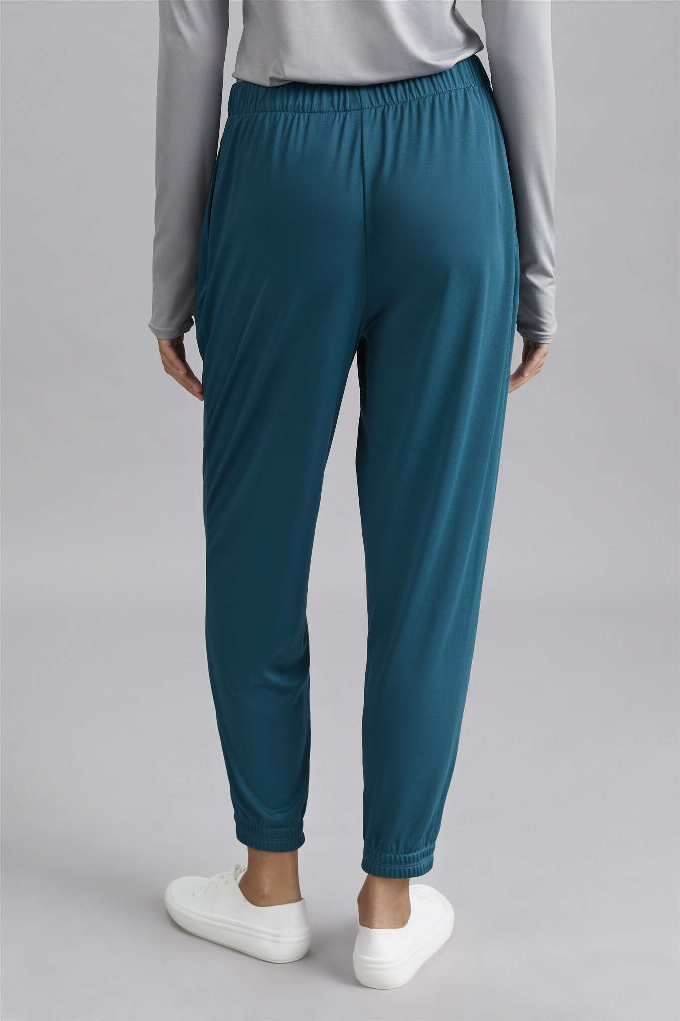 (3) FOREST GREEN
